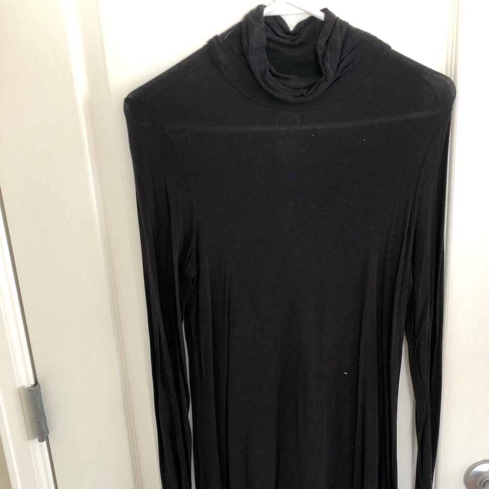 Thin turtle neck